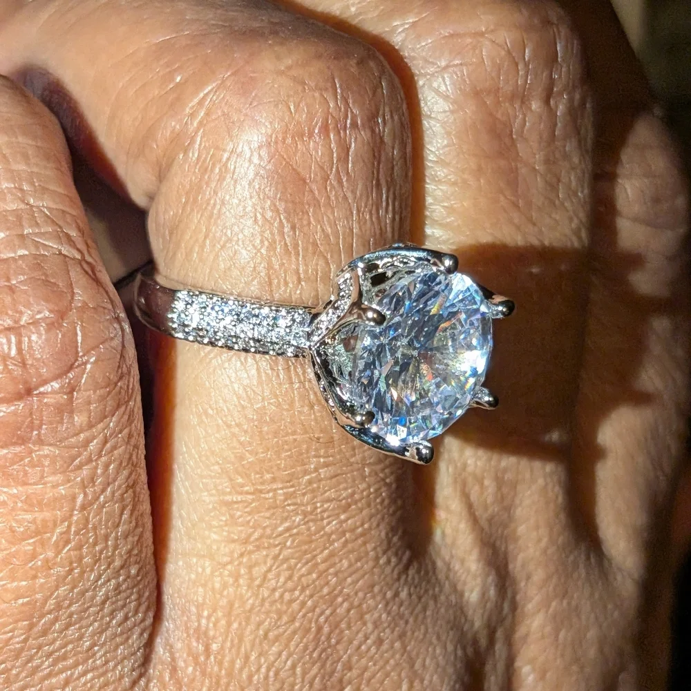 Stunning 925 Sterling silver diamond  wedding ring sz 6